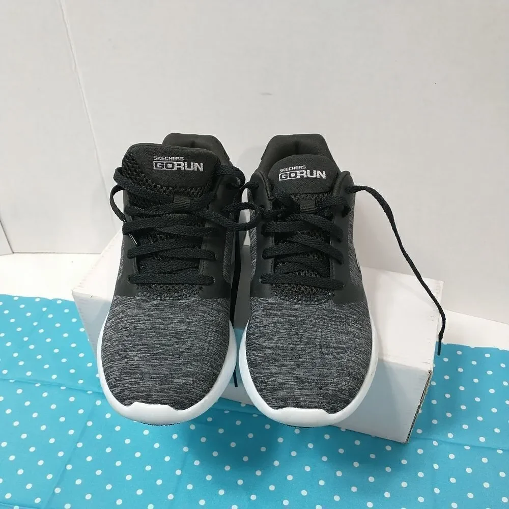 Skechers Womens Size 5.5 Go Run Goga Mat Black Sneakers